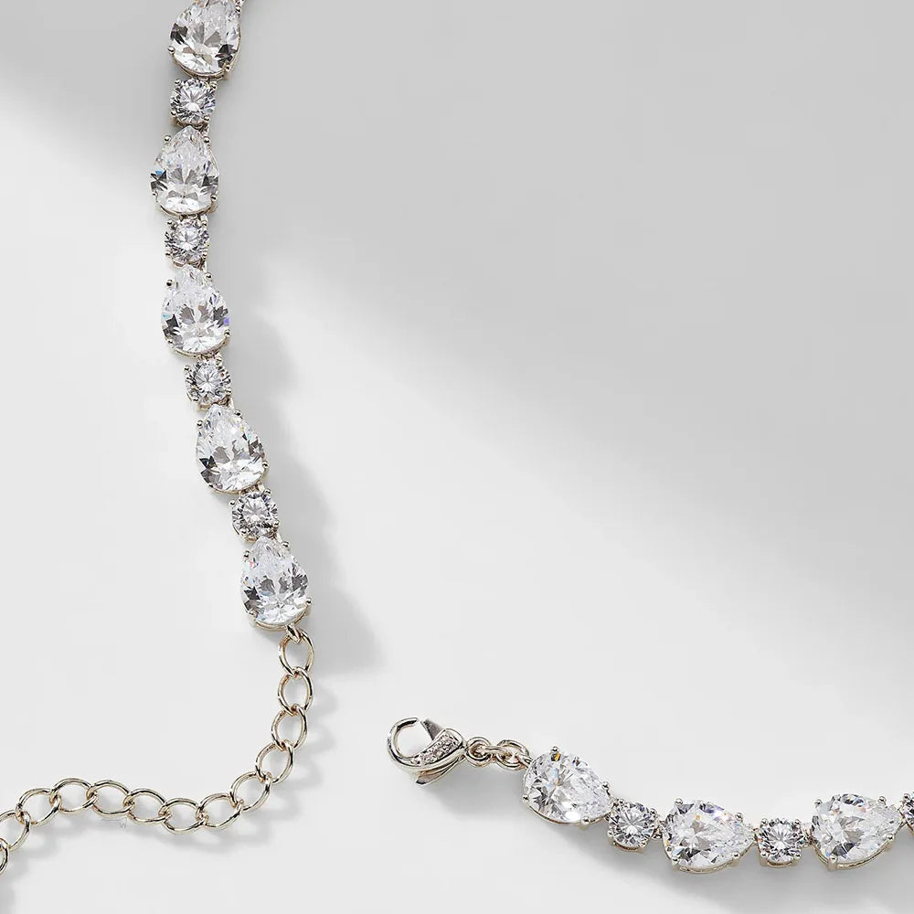 Dazzling Pear Drop Luxury Choker Necklace for Women